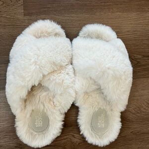 3 for $15! Womens slippers